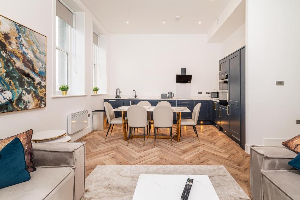 Picture of [2102] Super Luxury Penthouse Apartments | Mojito Events